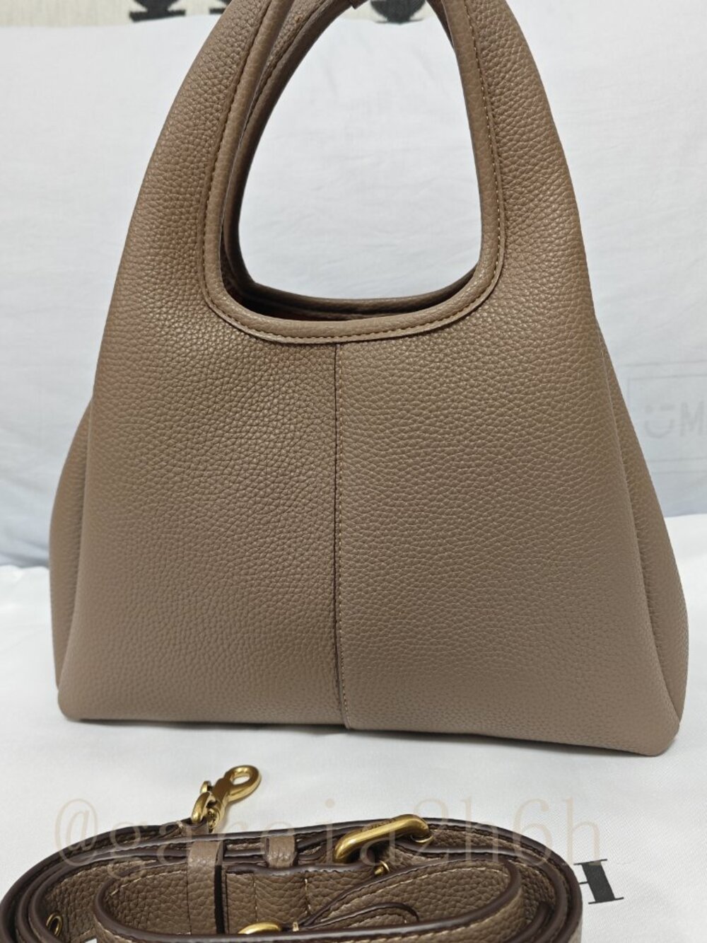 😘😘Coach Lana Shoulder Bag 23 brown - Picture 7 of 15
